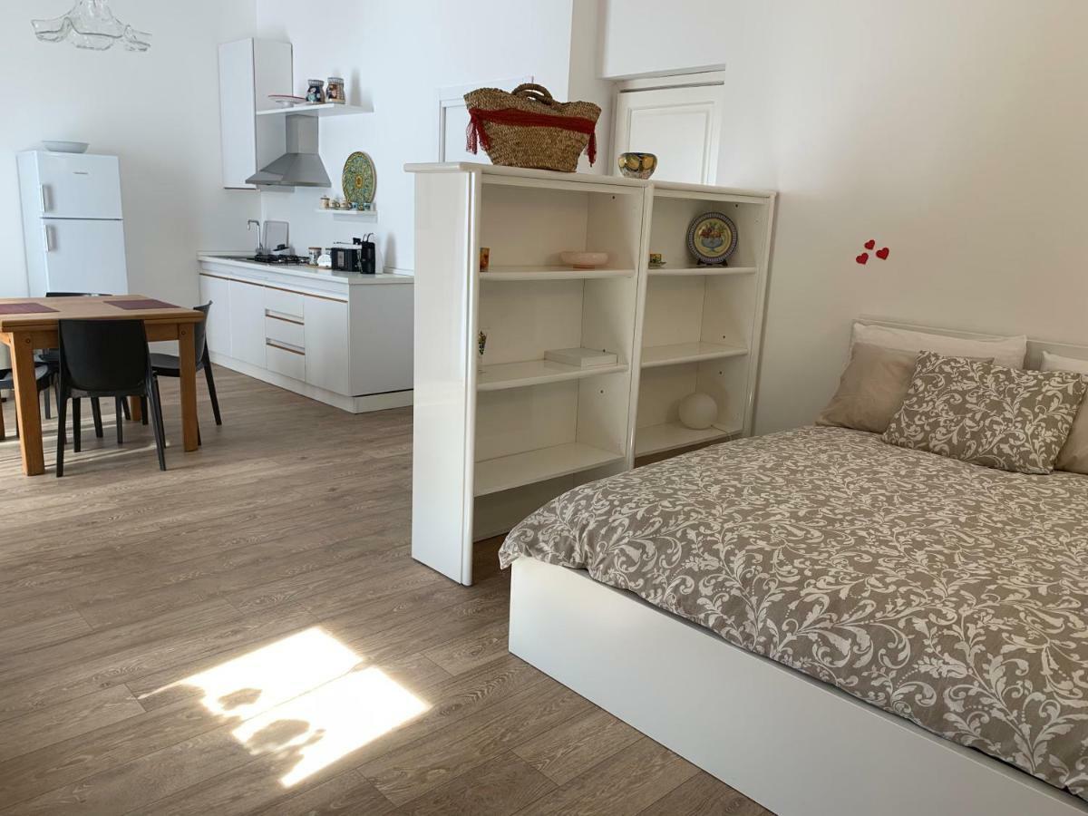 Residence Le Rose Castellammare del Golfo Exterior photo