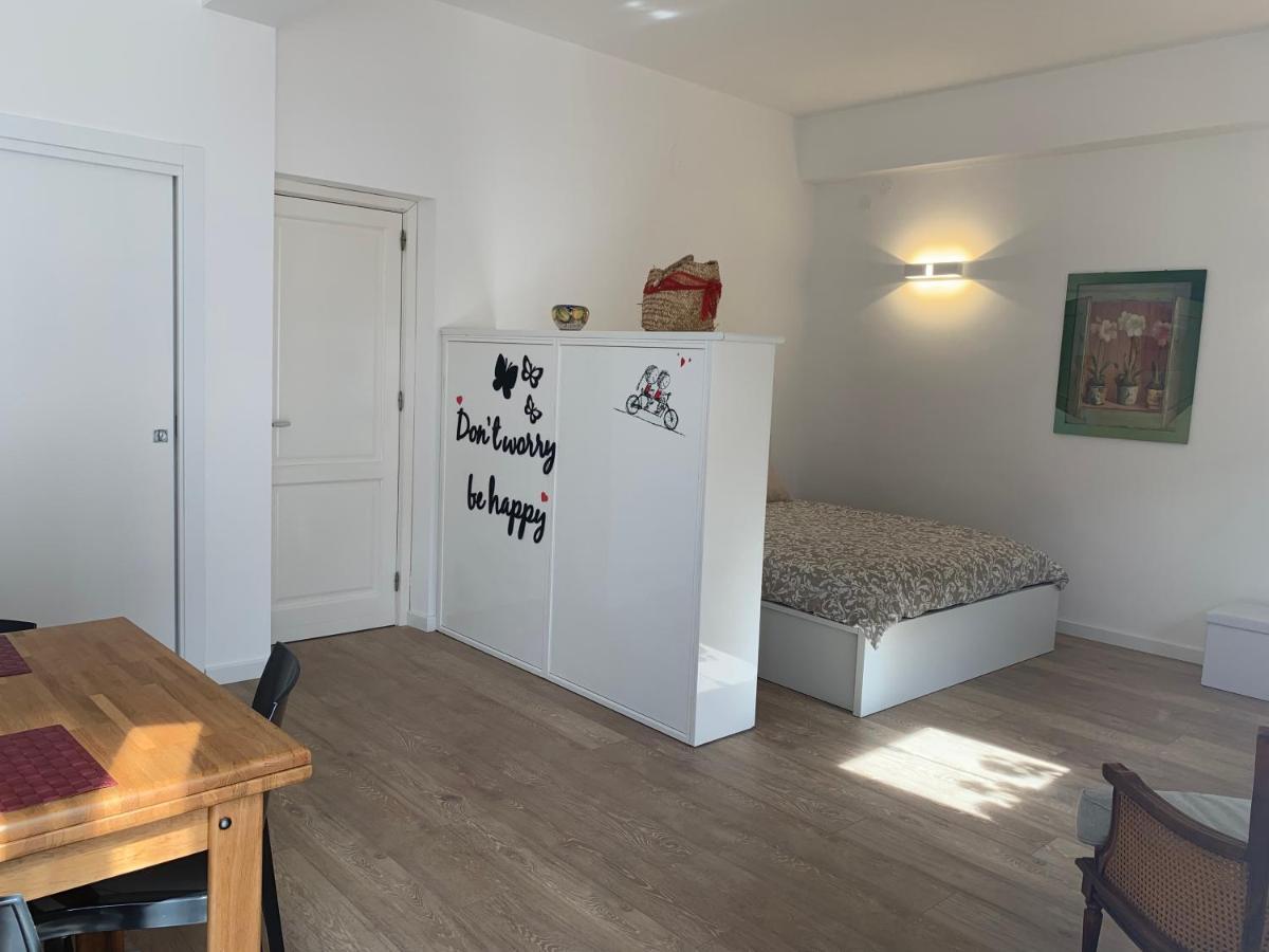 Residence Le Rose Castellammare del Golfo Exterior photo
